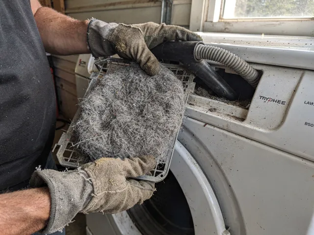 Cleaning Dryer Lint Trap in El Monte, CA